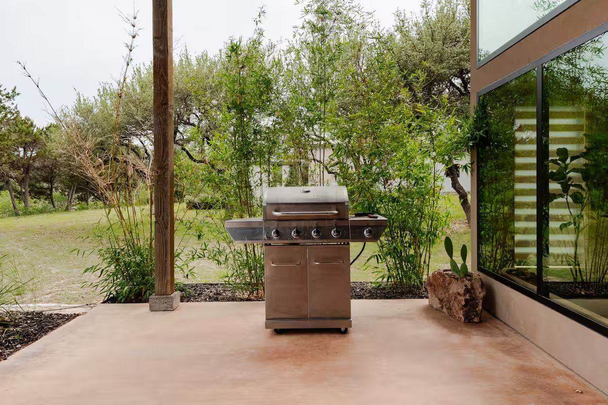 La Paz outdoor BBQ grill area with patio and Hill Country surroundings